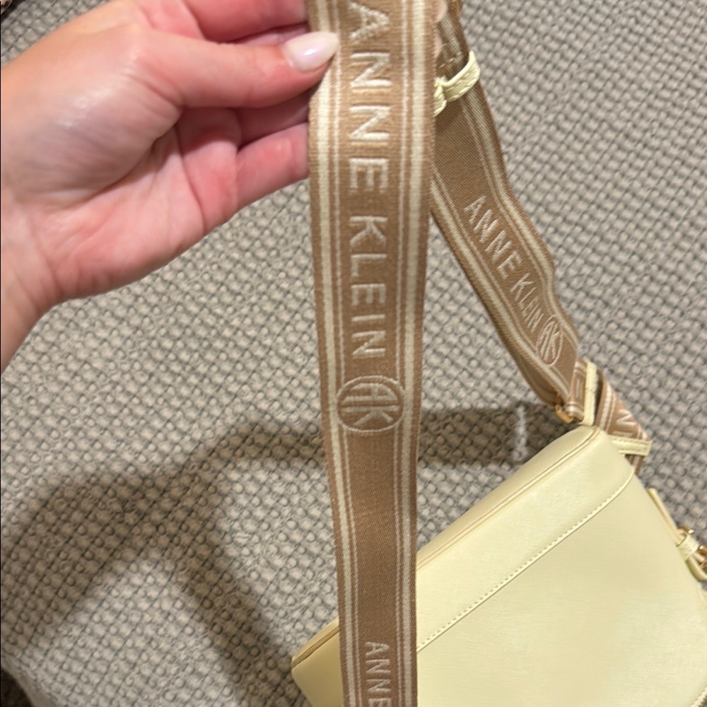 Anne Klein Cream Crossbody Bag - Picture 4 of 4